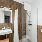 Apartment Jesionowa Homely With Garden By Bookinghost *