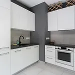 Jesionowa Homely With Garden By Bookinghost Apartment *