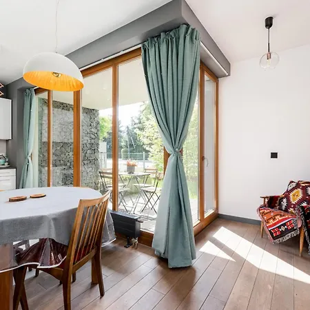 Jesionowa Homely With Garden By Bookinghost * Krakau