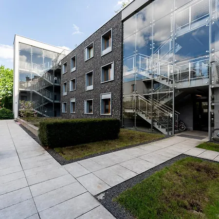 Jesionowa Homely With Garden By Bookinghost Apartmán Krakov